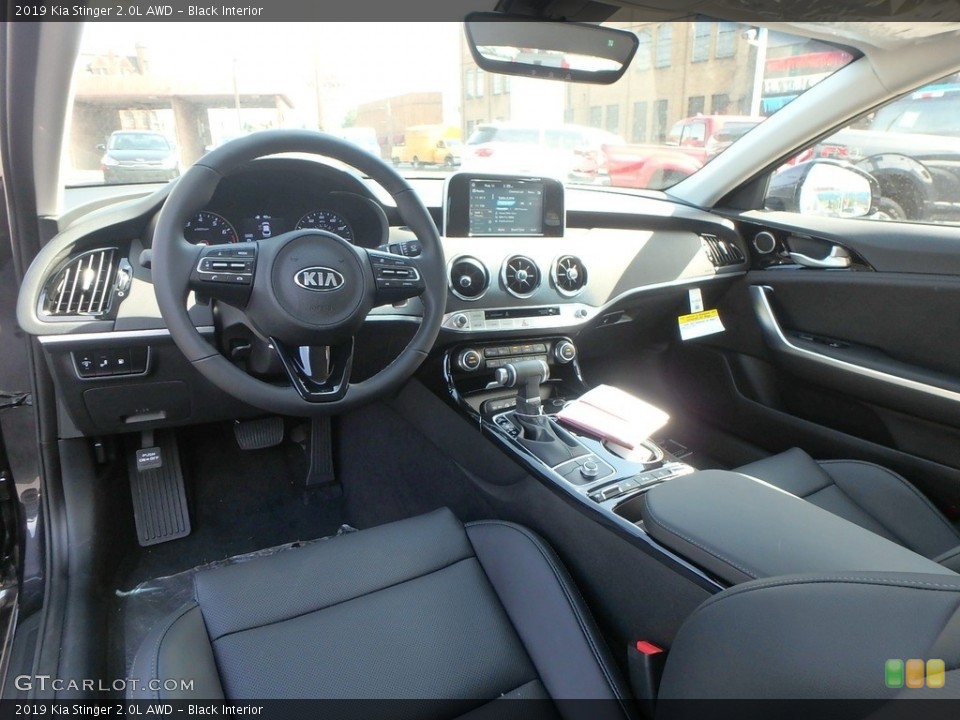 Black Interior Photo for the 2019 Kia Stinger 2.0L AWD #134777982