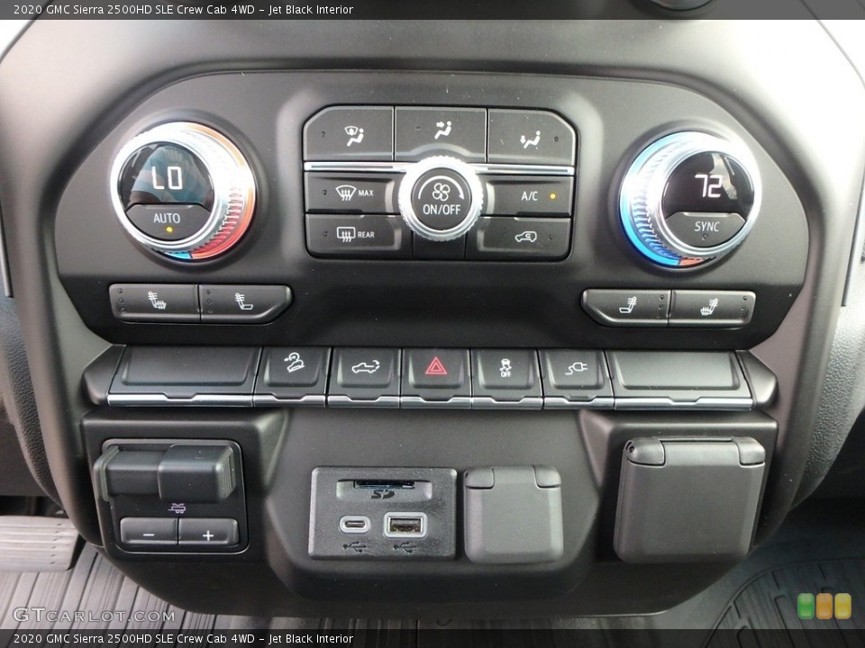 Jet Black Interior Controls for the 2020 GMC Sierra 2500HD SLE Crew Cab 4WD #134780601