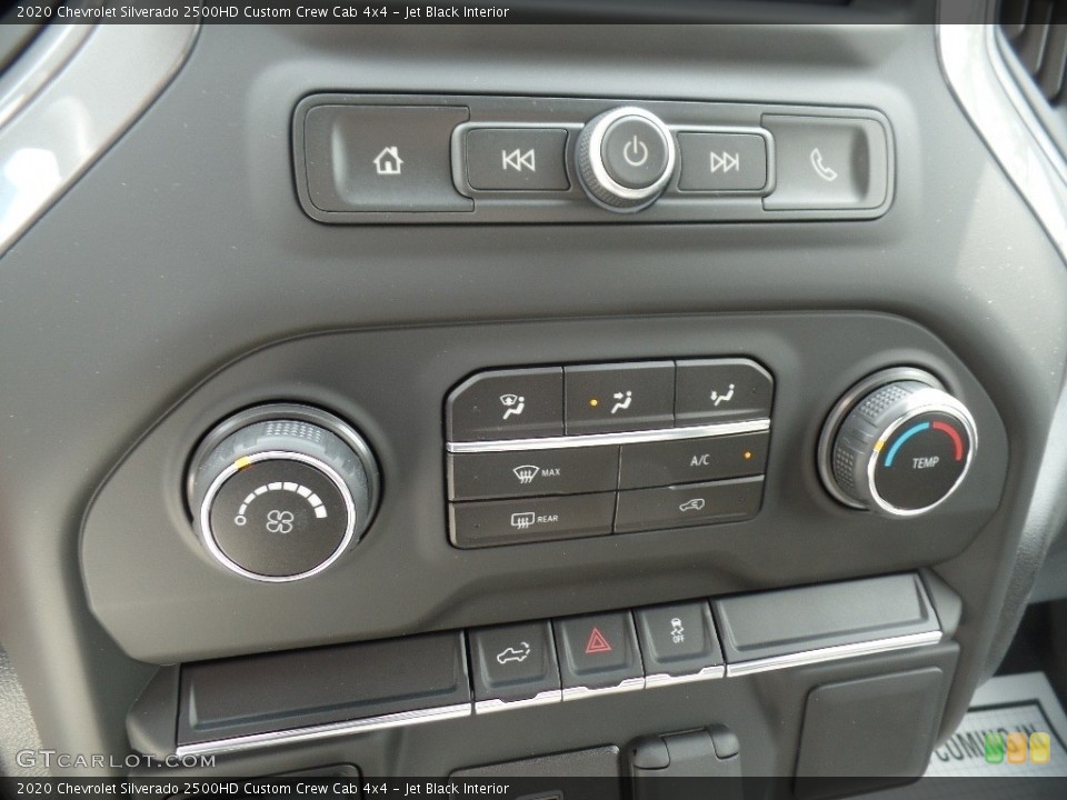 Jet Black Interior Controls for the 2020 Chevrolet Silverado 2500HD Custom Crew Cab 4x4 #134783842