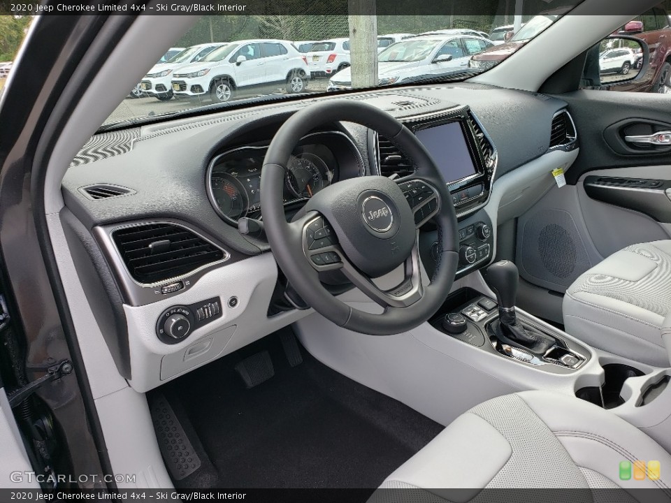 Ski Gray/Black Interior Photo for the 2020 Jeep Cherokee Limited 4x4 #134791721
