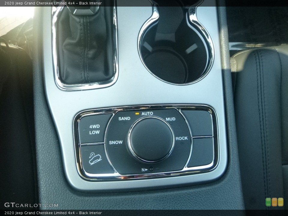 Black Interior Controls for the 2020 Jeep Grand Cherokee Limited 4x4 #134800772