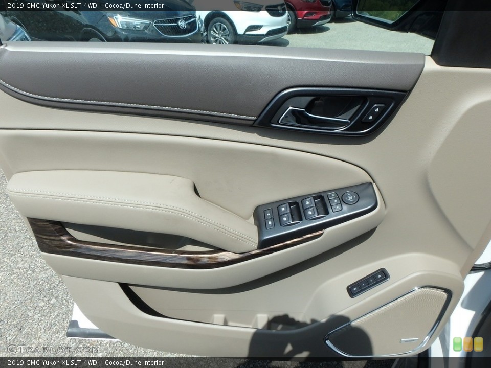 Cocoa/Dune Interior Door Panel for the 2019 GMC Yukon XL SLT 4WD #134817166