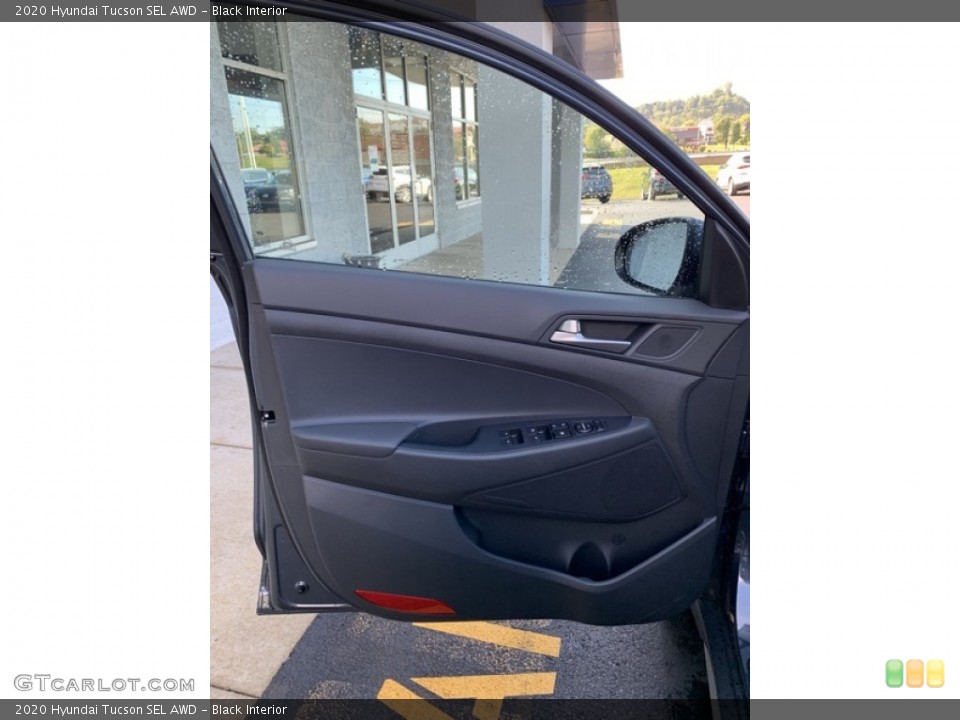 Black Interior Door Panel for the 2020 Hyundai Tucson SEL AWD #134829119