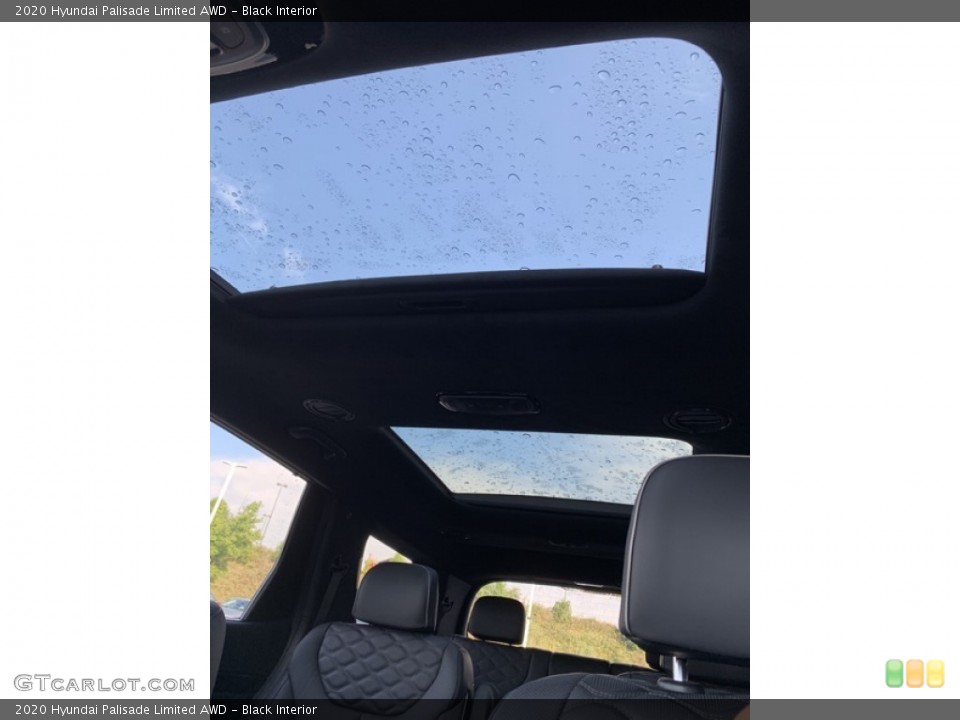 Black Interior Sunroof for the 2020 Hyundai Palisade Limited AWD #134832362