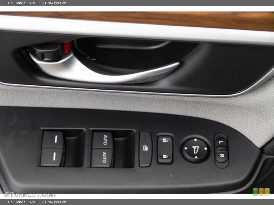 Gray Interior Controls for the 2019 Honda CR-V EX #134834324