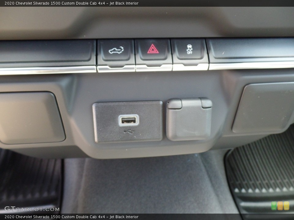 Jet Black Interior Controls for the 2020 Chevrolet Silverado 1500 Custom Double Cab 4x4 #134843264