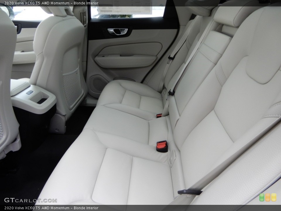Blonde Interior Rear Seat for the 2020 Volvo XC60 T5 AWD Momentum #134852036