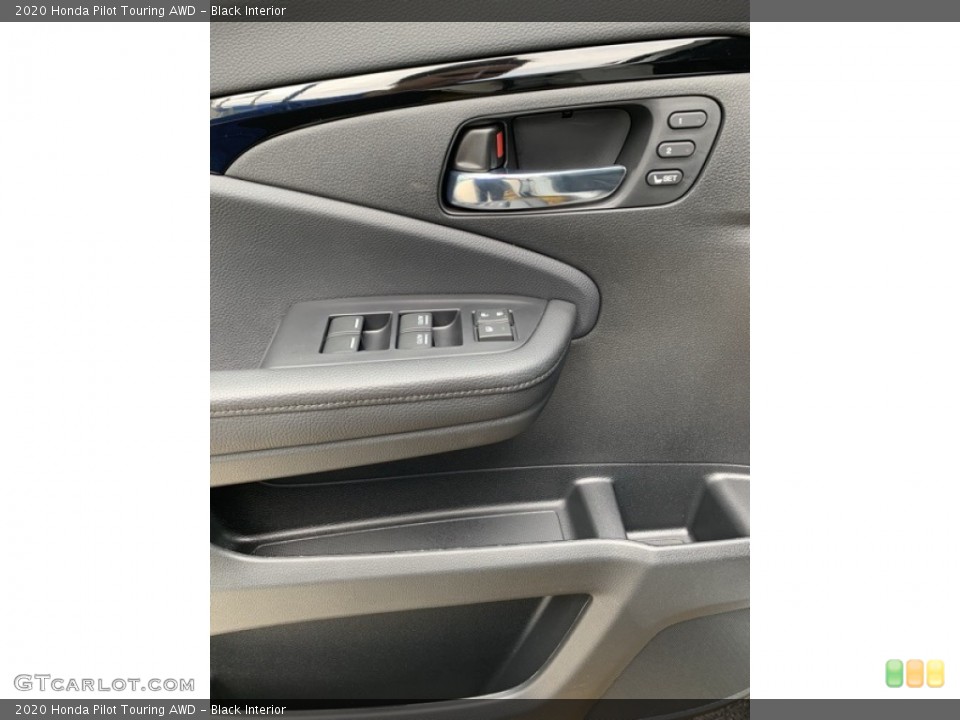 Black Interior Controls for the 2020 Honda Pilot Touring AWD #134853195