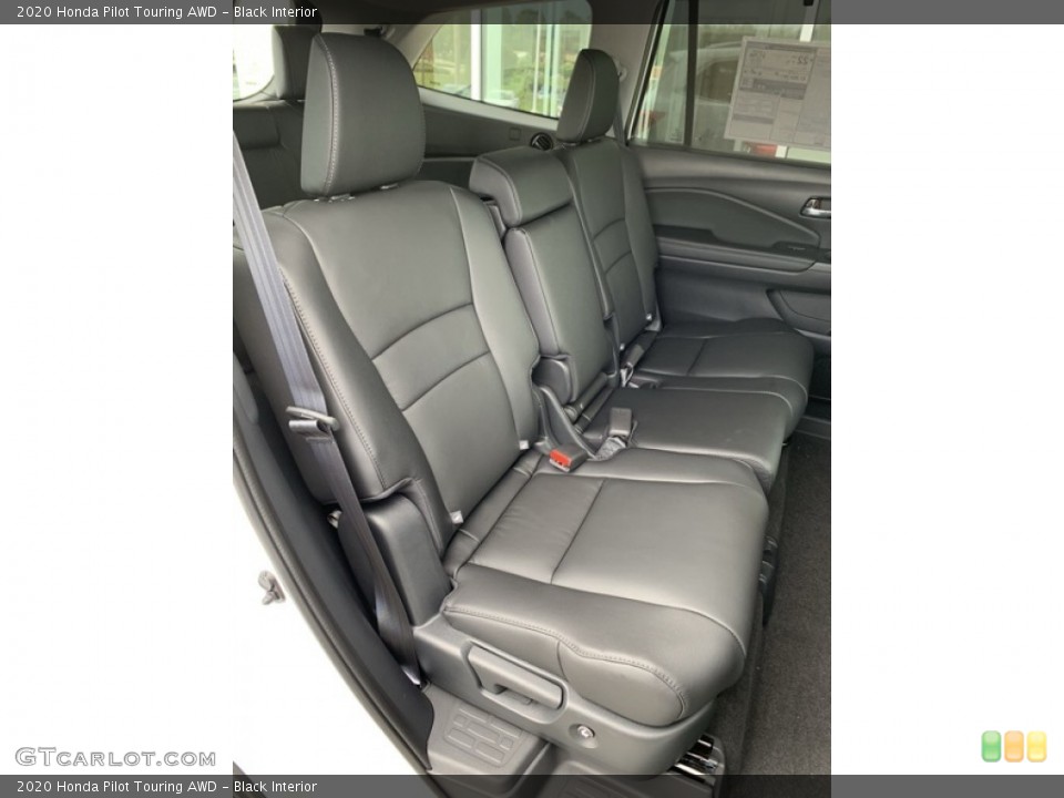 Black Interior Rear Seat for the 2020 Honda Pilot Touring AWD #134853526