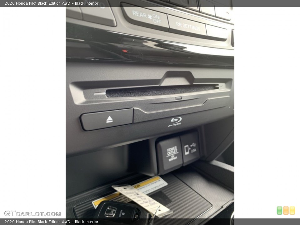 Black Interior Controls for the 2020 Honda Pilot Black Edition AWD #134856108
