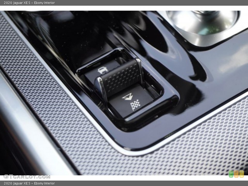 Ebony Interior Controls for the 2020 Jaguar XE S #134859051