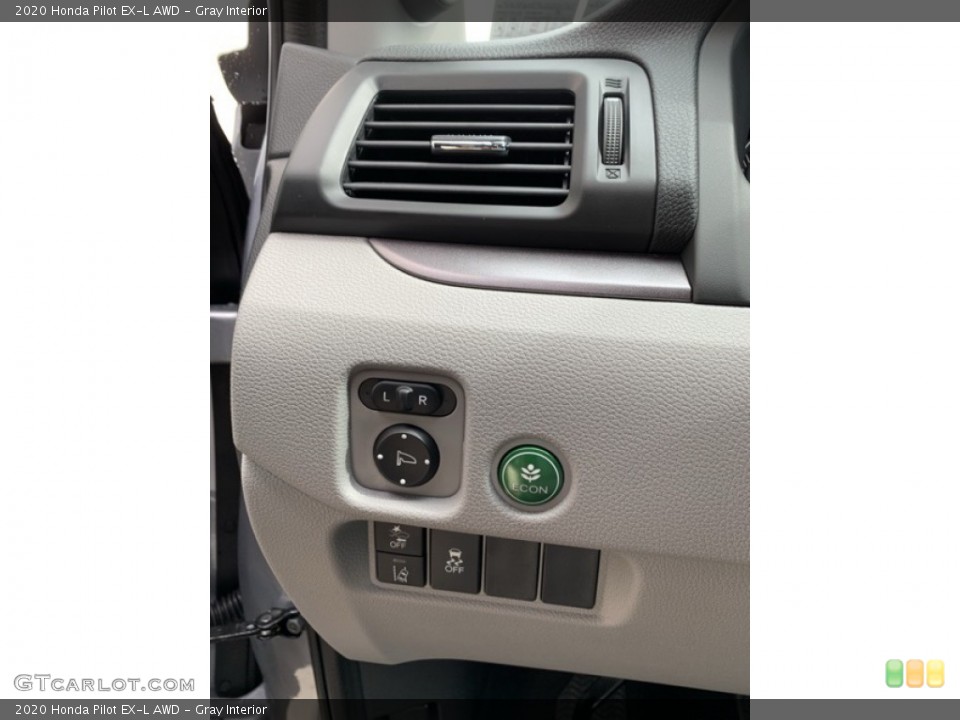 Gray Interior Controls for the 2020 Honda Pilot EX-L AWD #134875010