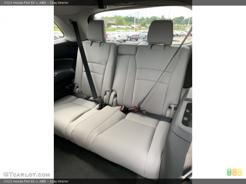 Gray Interior Rear Seat for the 2020 Honda Pilot EX-L AWD #134875204