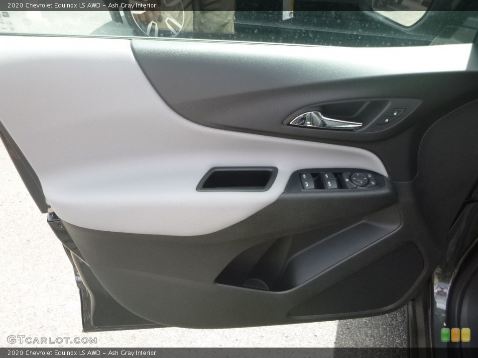 Ash Gray Interior Door Panel for the 2020 Chevrolet Equinox LS AWD #134906164