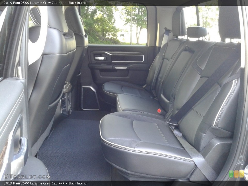 Black Interior Rear Seat for the 2019 Ram 2500 Laramie Crew Cab 4x4 #134907391