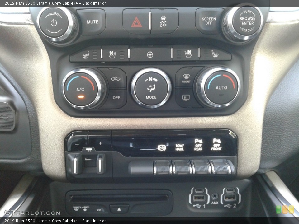 Black Interior Controls for the 2019 Ram 2500 Laramie Crew Cab 4x4 #134907724