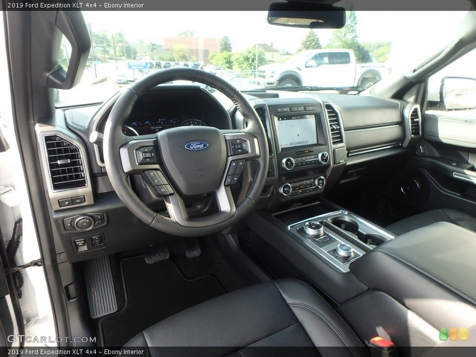Ebony Interior Photo for the 2019 Ford Expedition XLT 4x4 #134929405
