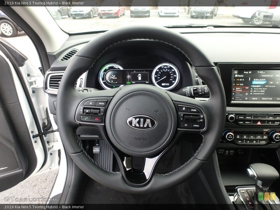 Black Interior Steering Wheel for the 2019 Kia Niro S Touring Hybrid #134981908
