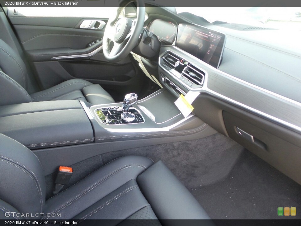 Black Interior Photo for the 2020 BMW X7 xDrive40i #134985008