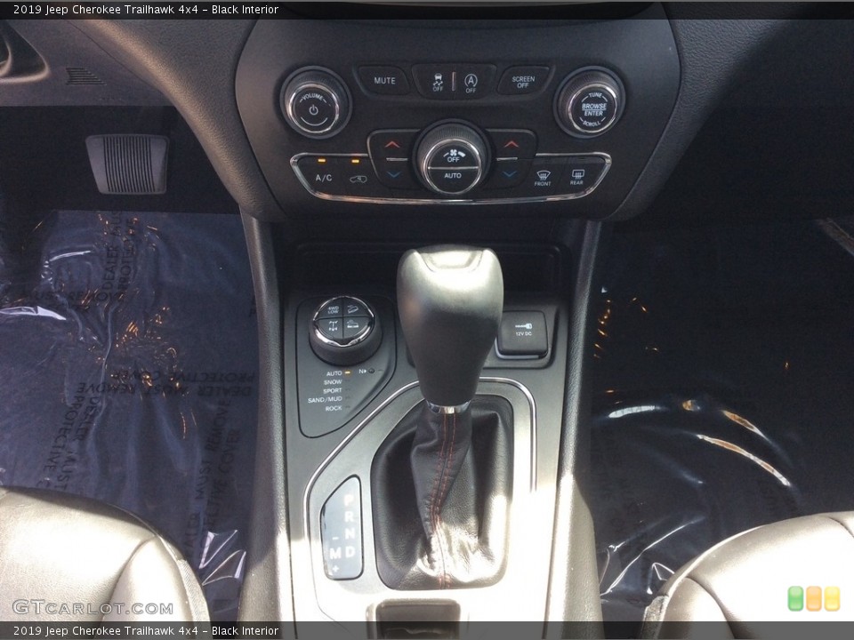 Black Interior Transmission for the 2019 Jeep Cherokee Trailhawk 4x4 #134985437