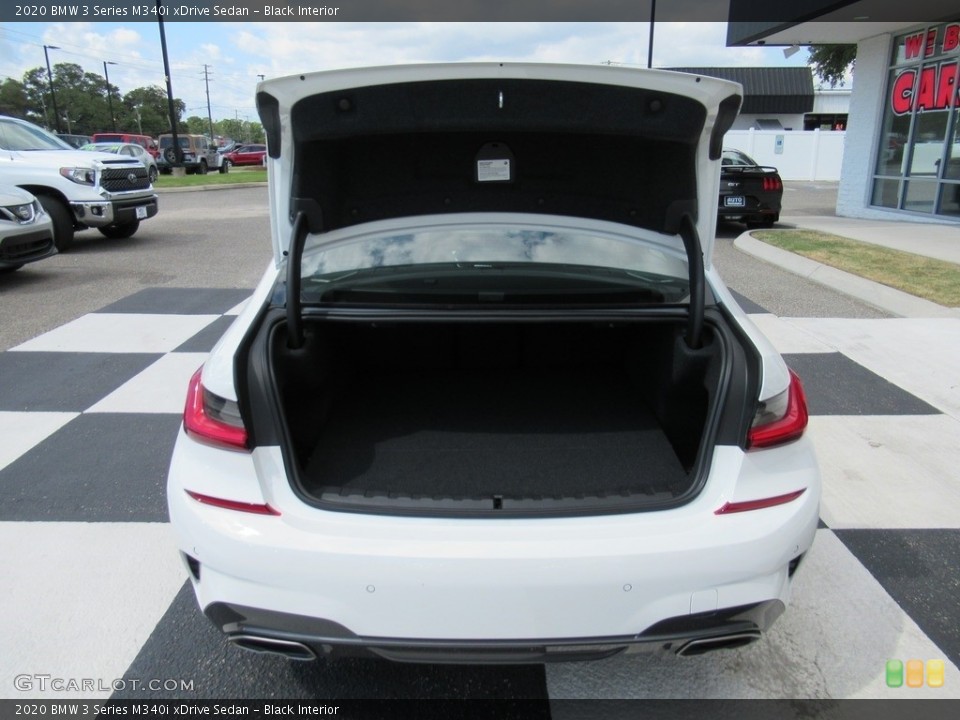 Black Interior Trunk for the 2020 BMW 3 Series M340i xDrive Sedan #135001995