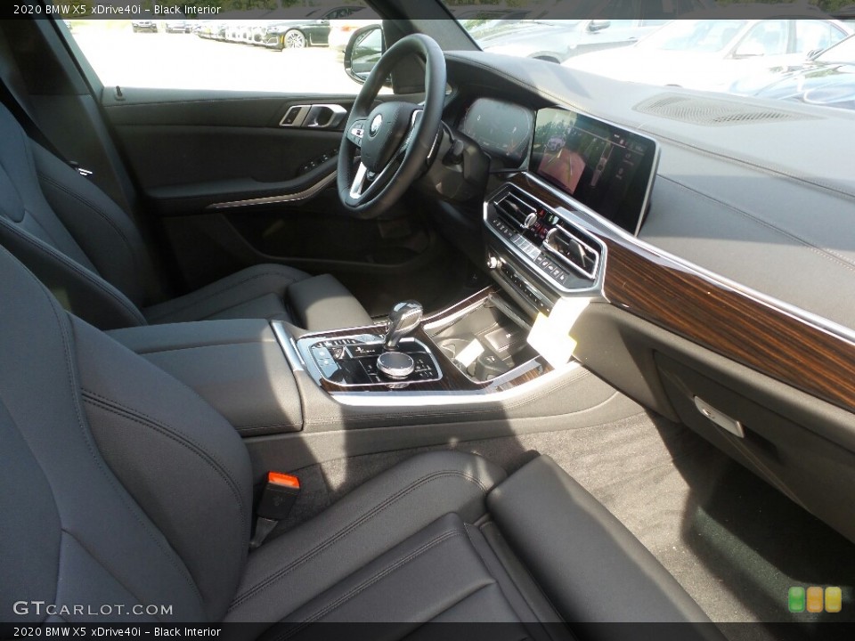 Black Interior Photo for the 2020 BMW X5 xDrive40i #135005925