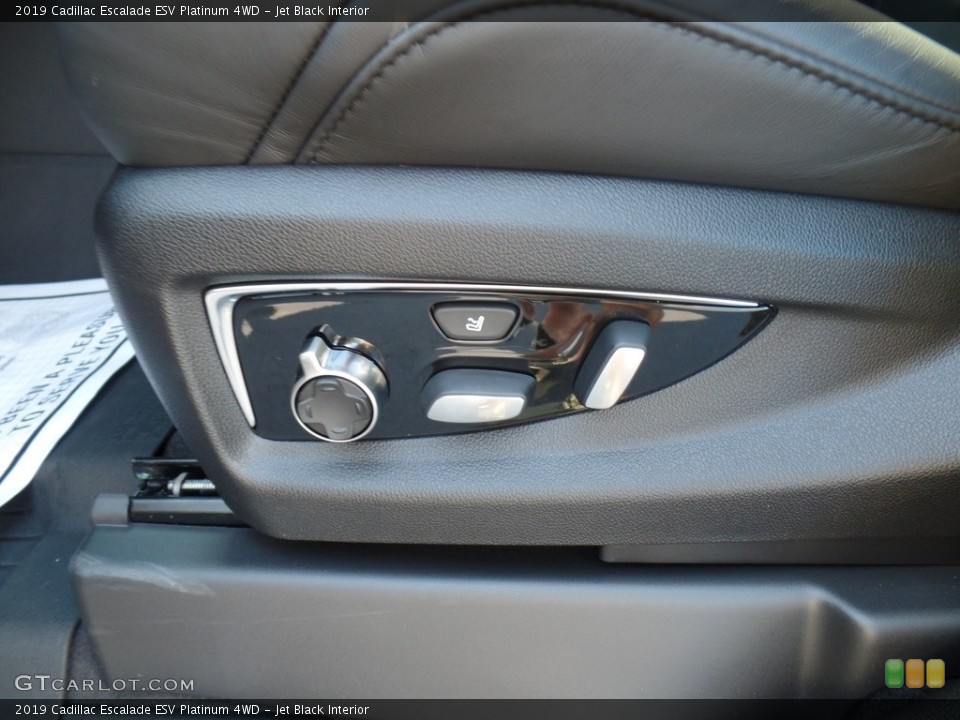 Jet Black Interior Controls for the 2019 Cadillac Escalade ESV Platinum 4WD #135020967