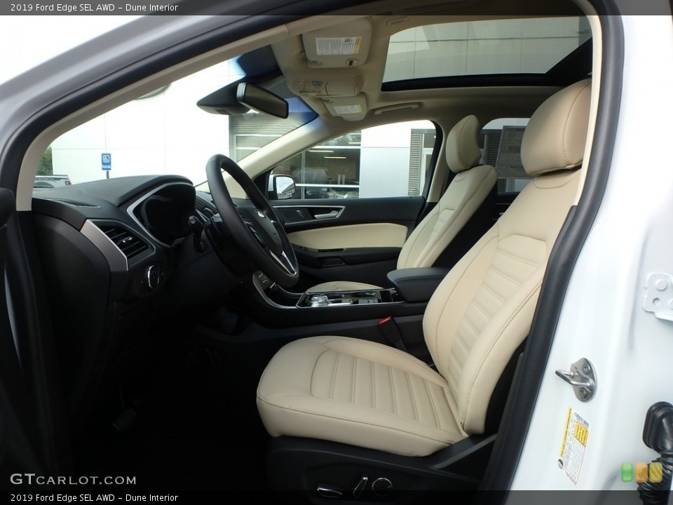 Dune Interior Photo for the 2019 Ford Edge SEL AWD #135037782