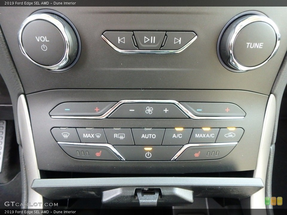 Dune Interior Controls for the 2019 Ford Edge SEL AWD #135037950
