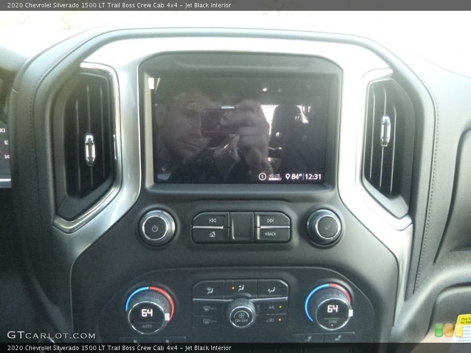 Jet Black Interior Controls for the 2020 Chevrolet Silverado 1500 LT Trail Boss Crew Cab 4x4 #135058059