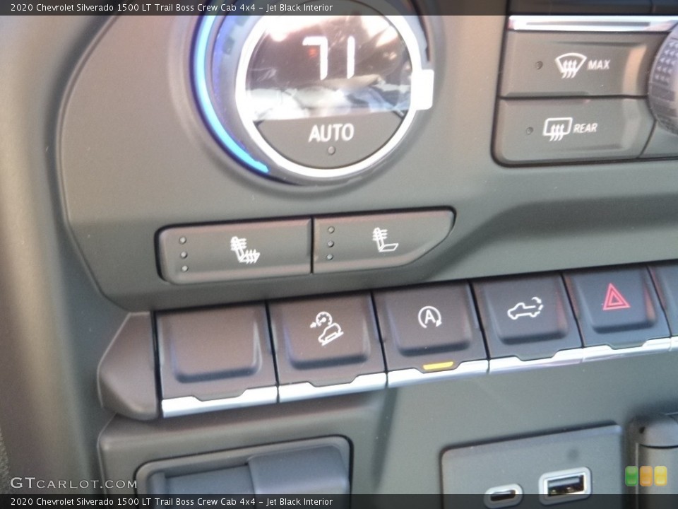 Jet Black Interior Controls for the 2020 Chevrolet Silverado 1500 LT Trail Boss Crew Cab 4x4 #135058386