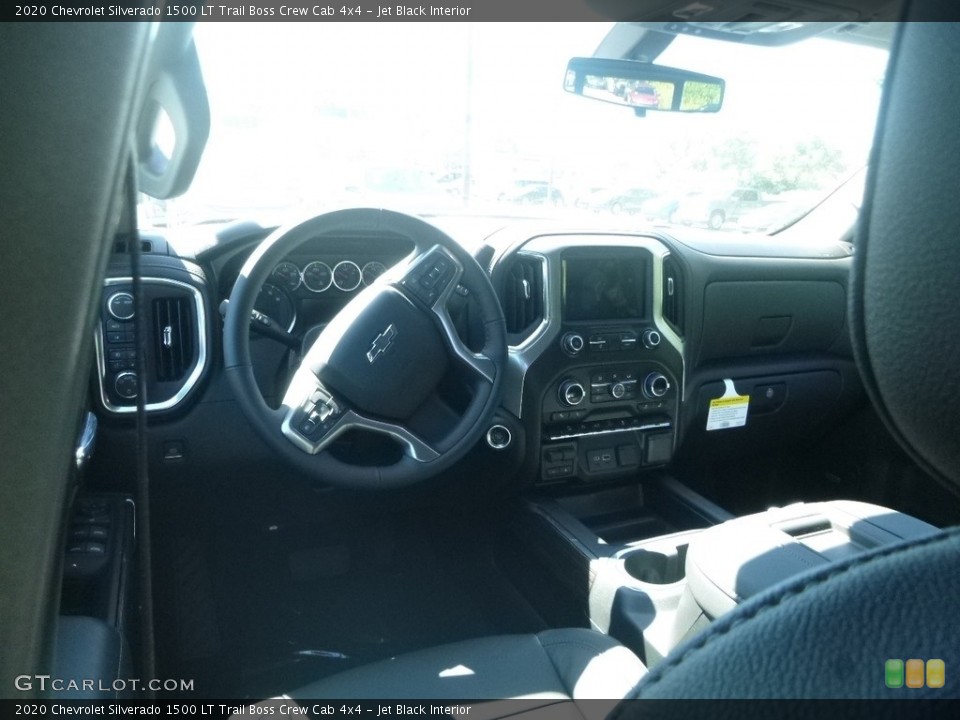 Jet Black Interior Dashboard for the 2020 Chevrolet Silverado 1500 LT Trail Boss Crew Cab 4x4 #135058851