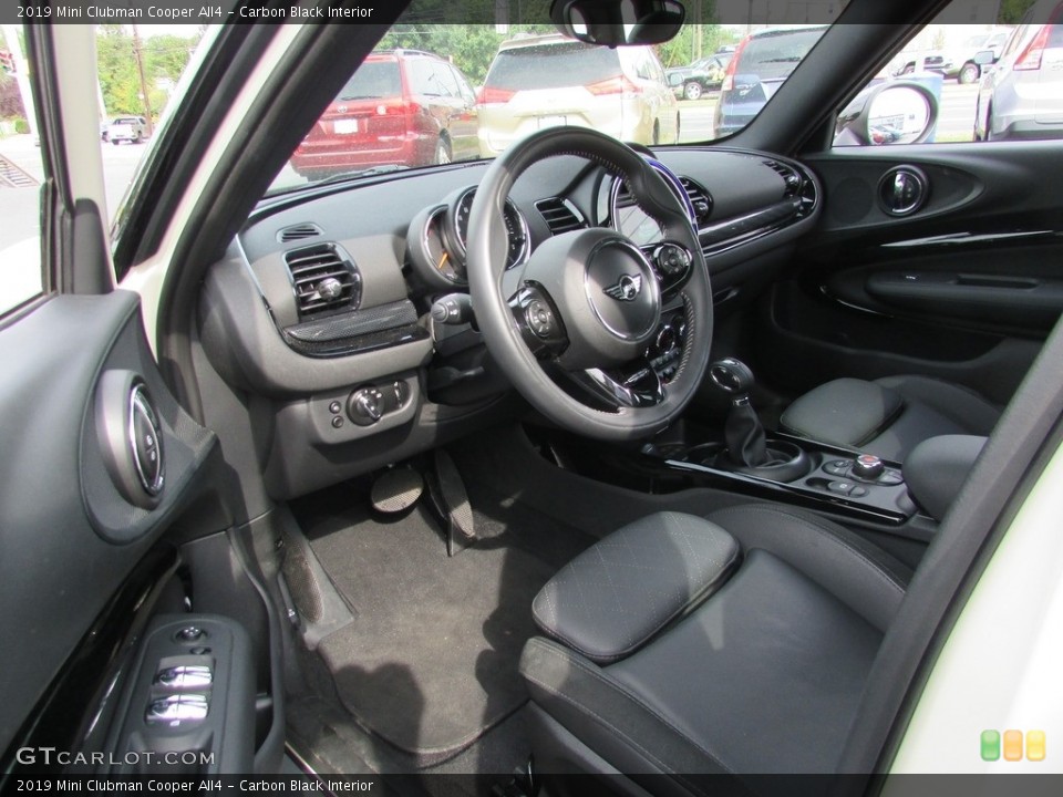 Carbon Black Interior Photo for the 2019 Mini Clubman Cooper All4 #135060663