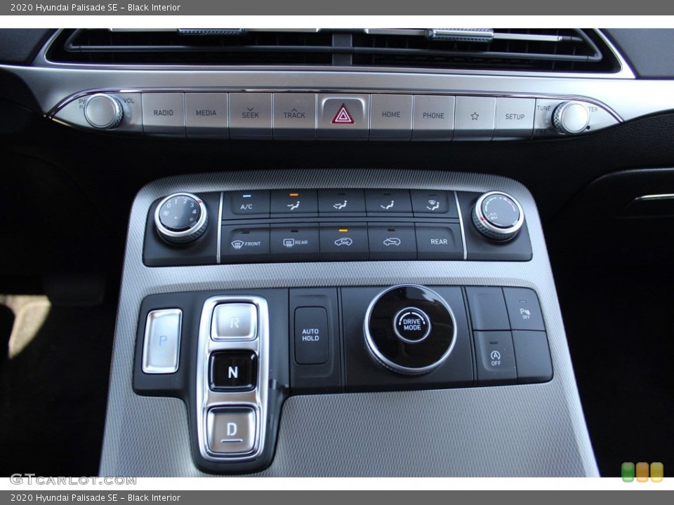 Black Interior Controls for the 2020 Hyundai Palisade SE #135067302