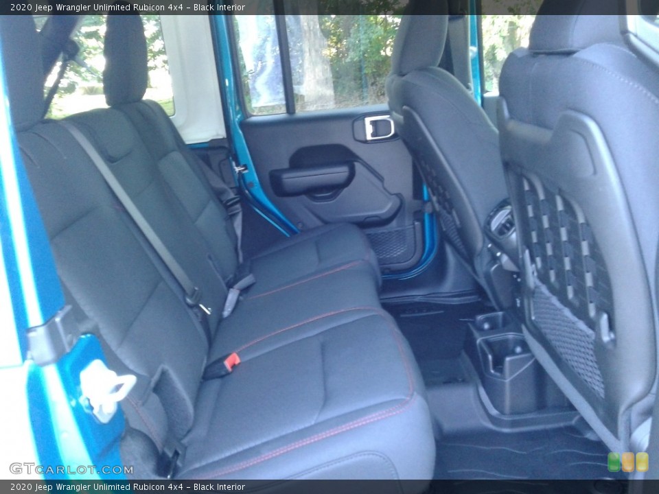 Black Interior Rear Seat for the 2020 Jeep Wrangler Unlimited Rubicon 4x4 #135110210