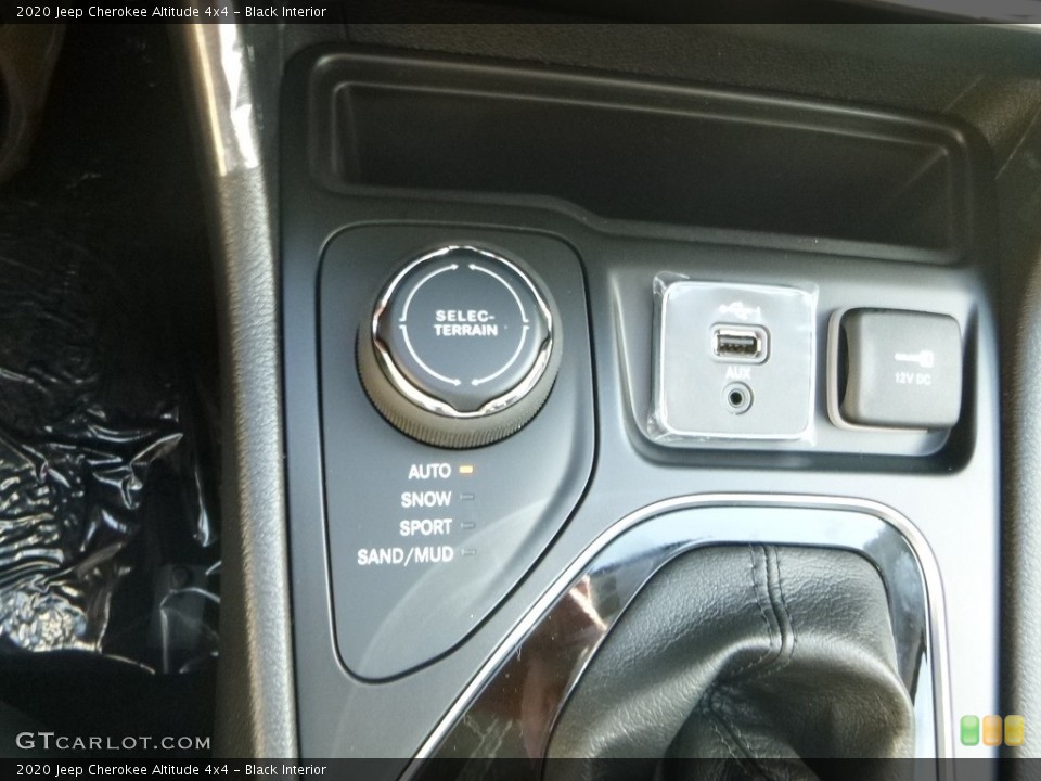 Black Interior Controls for the 2020 Jeep Cherokee Altitude 4x4 #135111626
