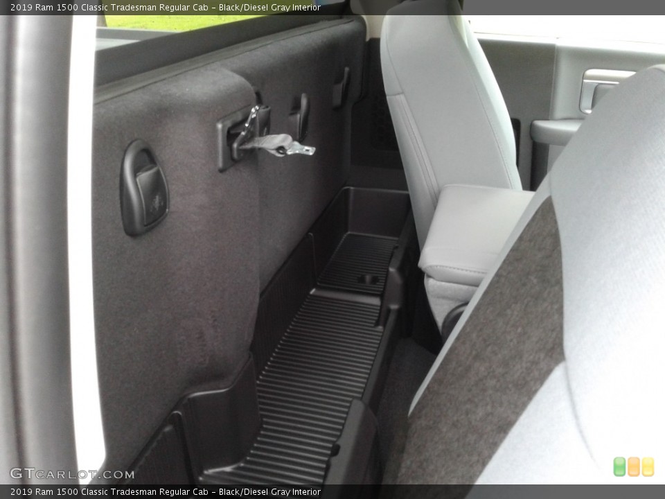 Black/Diesel Gray Interior Rear Seat for the 2019 Ram 1500 Classic Tradesman Regular Cab #135125949
