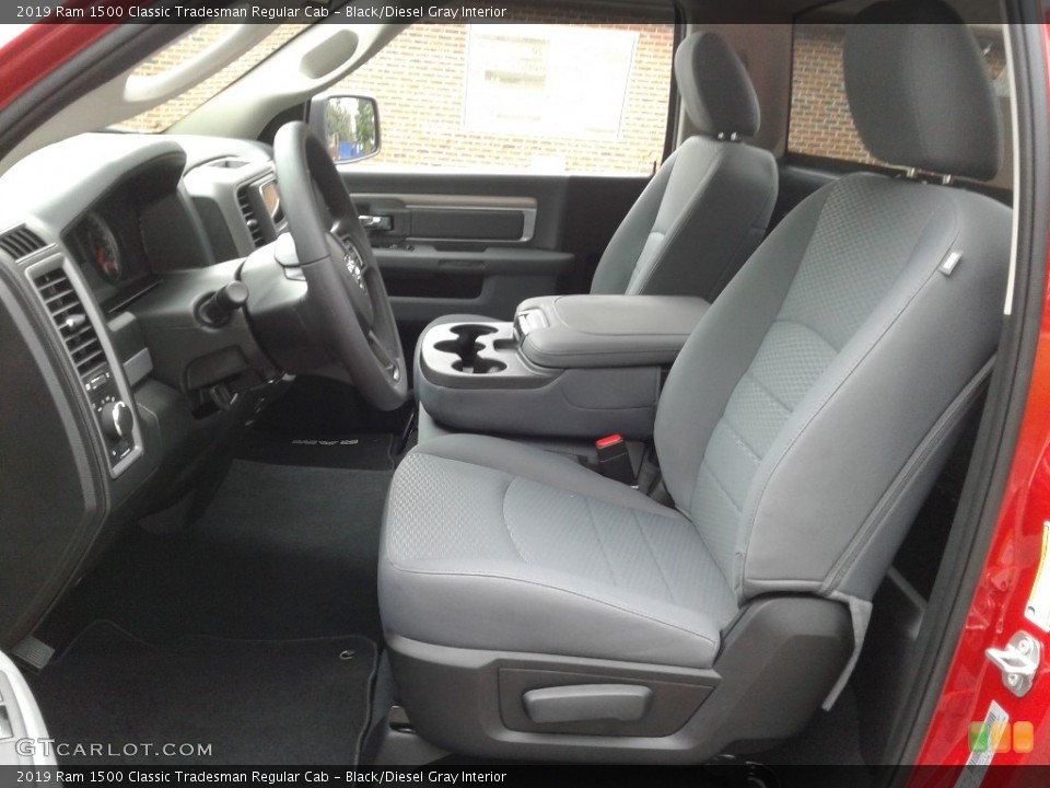 Black/Diesel Gray Interior Photo for the 2019 Ram 1500 Classic Tradesman Regular Cab #135126708
