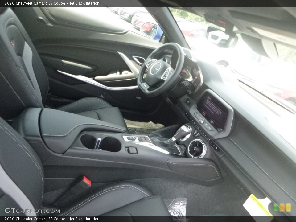 Jet Black Interior Dashboard for the 2020 Chevrolet Camaro SS Coupe #135164582