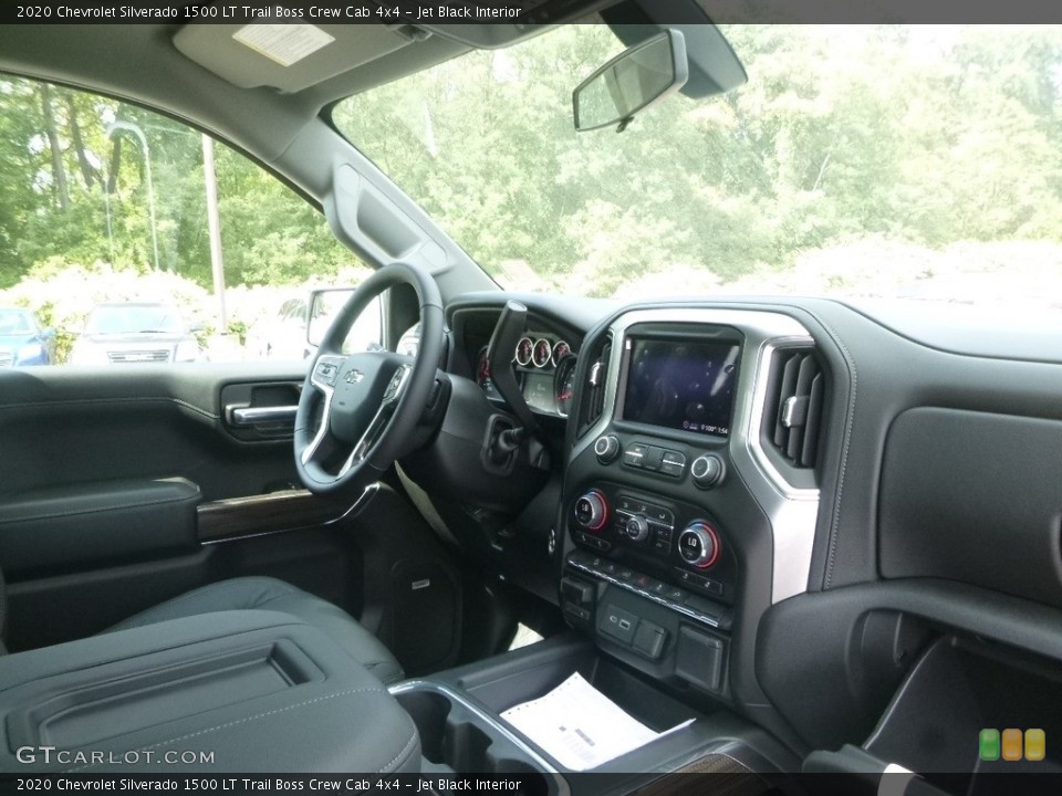 Jet Black Interior Dashboard for the 2020 Chevrolet Silverado 1500 LT Trail Boss Crew Cab 4x4 #135165742