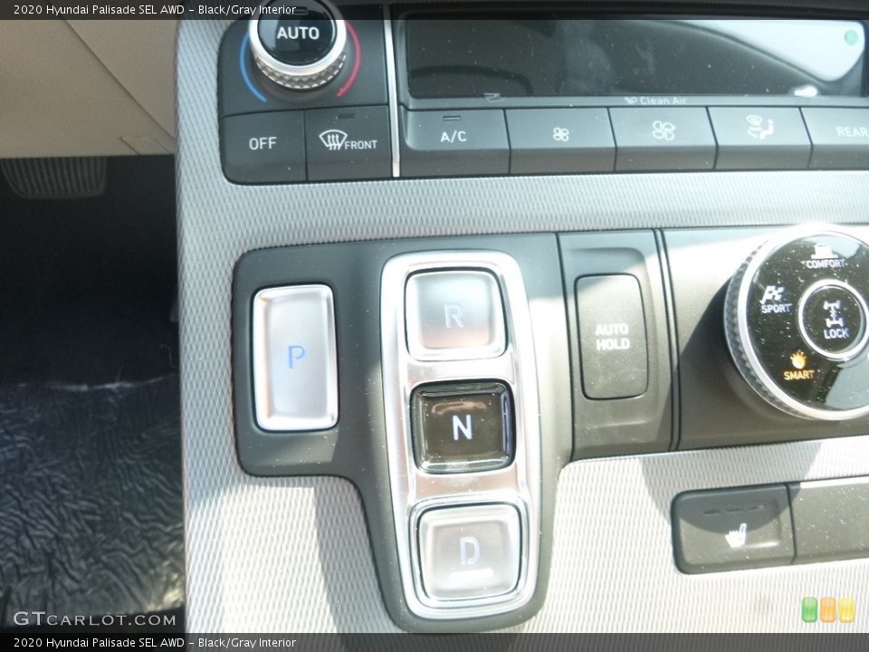 Black/Gray Interior Controls for the 2020 Hyundai Palisade SEL AWD #135202115