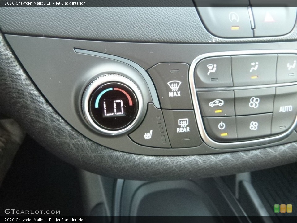 Jet Black Interior Controls for the 2020 Chevrolet Malibu LT #135208064