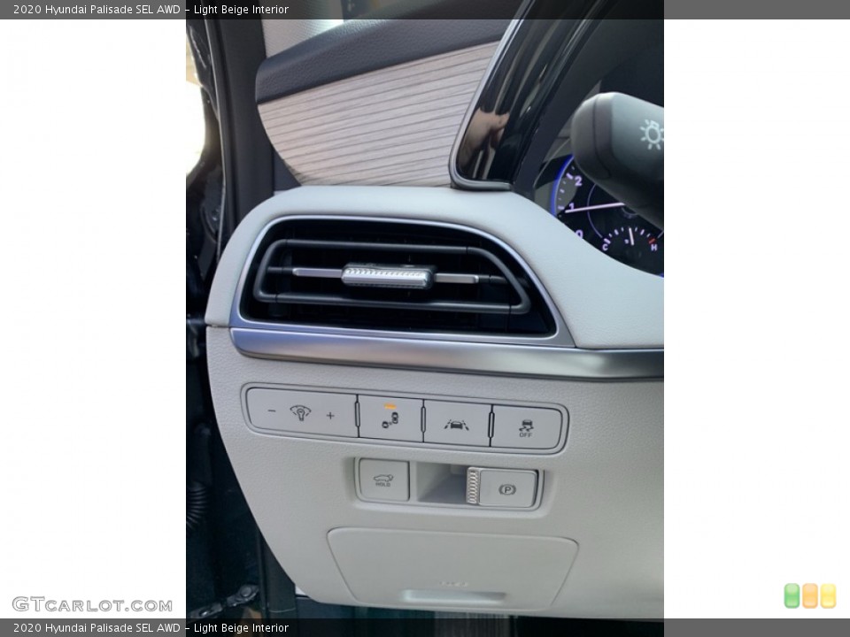 Light Beige Interior Controls for the 2020 Hyundai Palisade SEL AWD #135221408