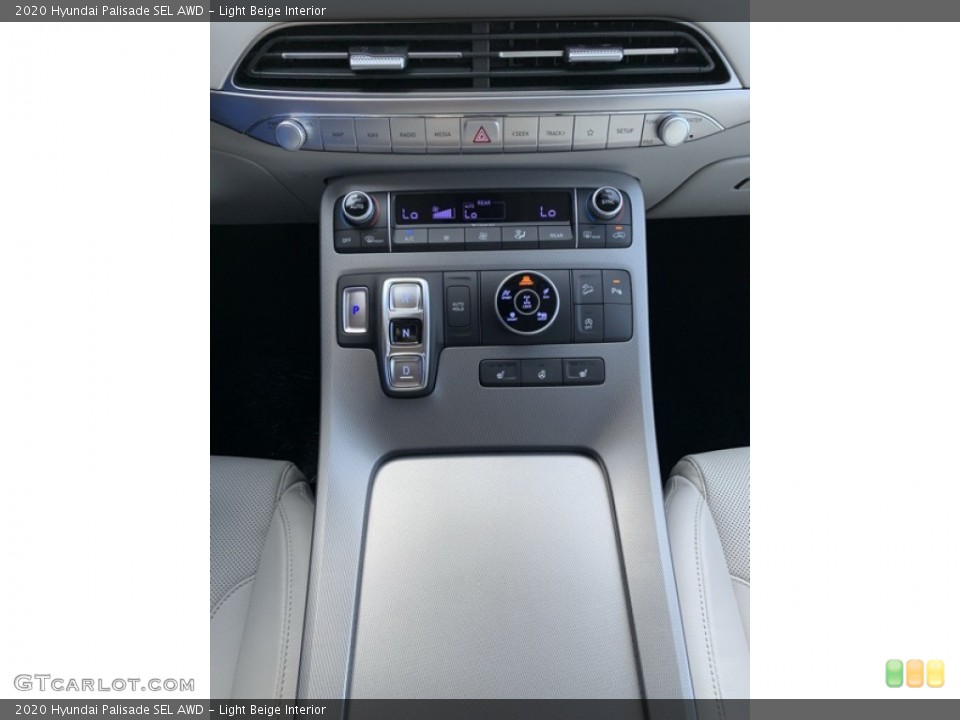 Light Beige Interior Controls for the 2020 Hyundai Palisade SEL AWD #135221522