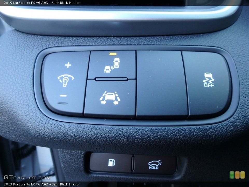 Satin Black Interior Controls for the 2019 Kia Sorento EX V6 AWD #135241797