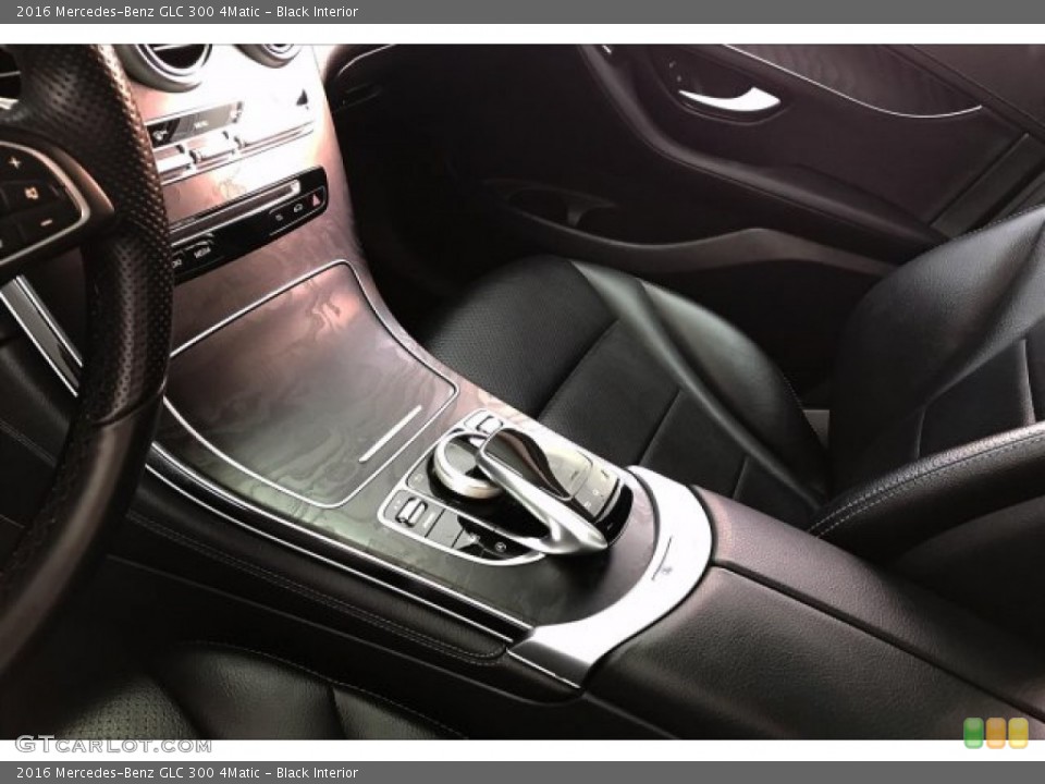 Black Interior Controls for the 2016 Mercedes-Benz GLC 300 4Matic #135280227