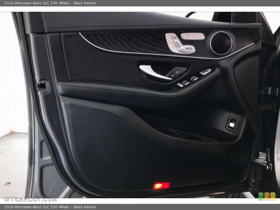 Black Interior Door Panel for the 2016 Mercedes-Benz GLC 300 4Matic #135280265