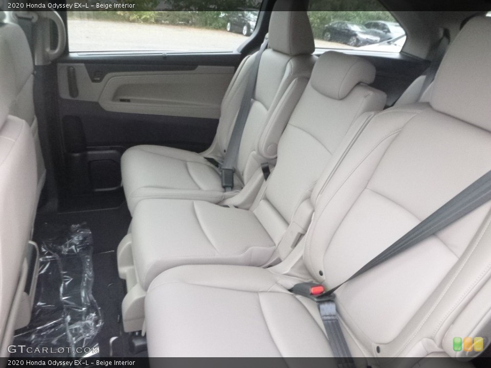Beige Interior Rear Seat for the 2020 Honda Odyssey EX-L #135317989