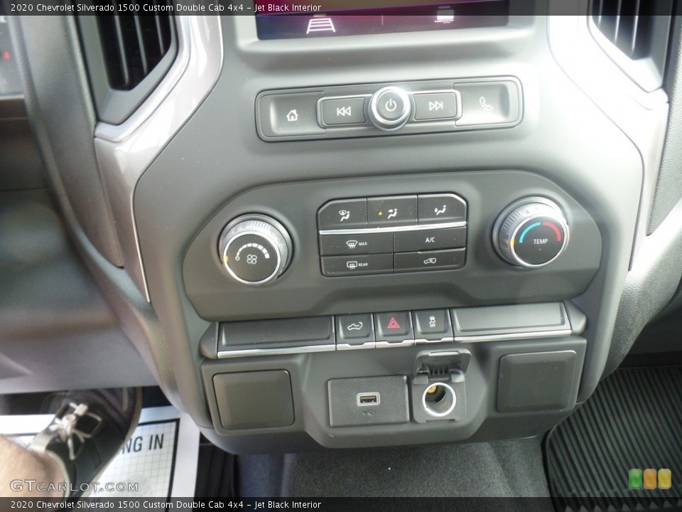 Jet Black Interior Controls for the 2020 Chevrolet Silverado 1500 Custom Double Cab 4x4 #135327967