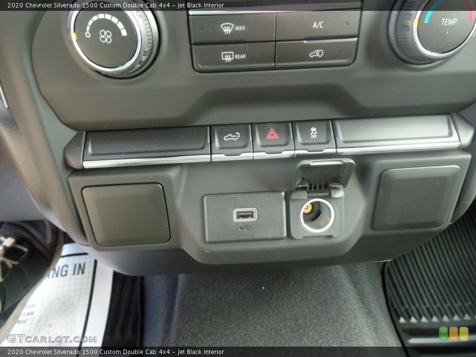 Jet Black Interior Controls for the 2020 Chevrolet Silverado 1500 Custom Double Cab 4x4 #135327970